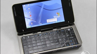 First Pics: ViewSonic's VPC08 Windows XP Phone is Freakin' Huge